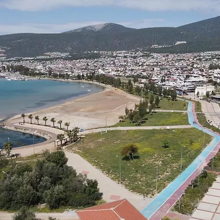 Garden Butik & Akbuek 4*