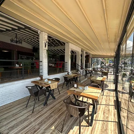 Garden Butik & Akbuek