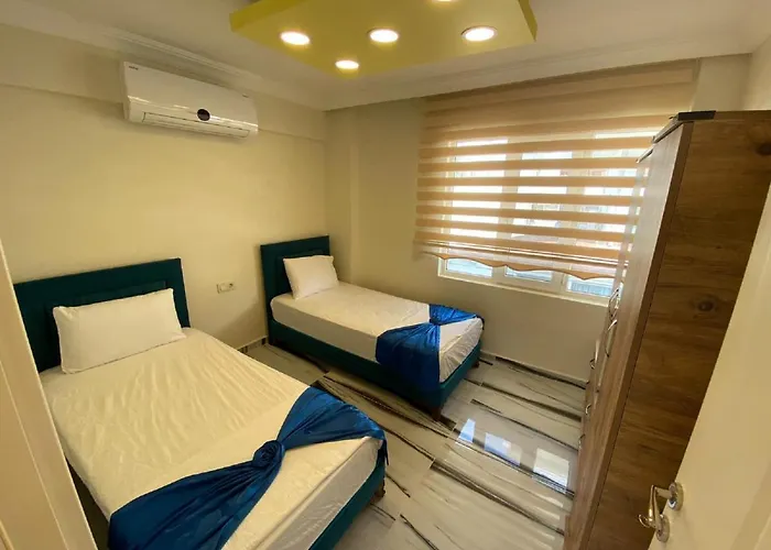 Garden Butik & Akbuek 4*