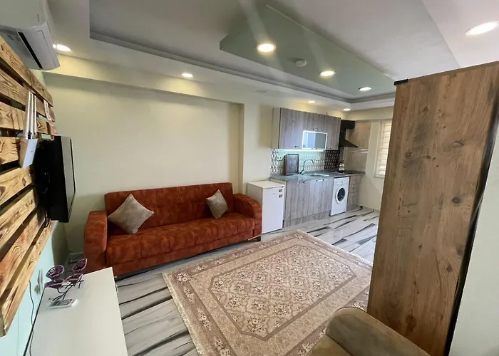 Garden Butik & Akbuek 4*